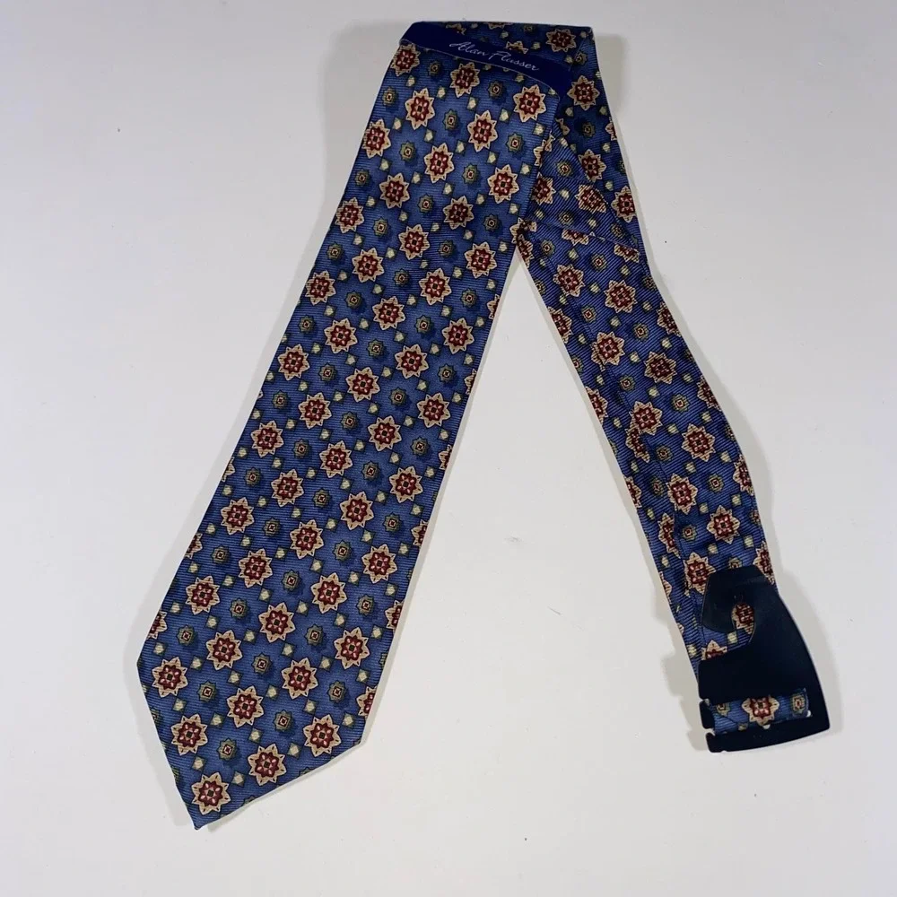 Alan Flusser Mens Blue Silk Geometric Medallion Hand Made Necktie Classic Tie